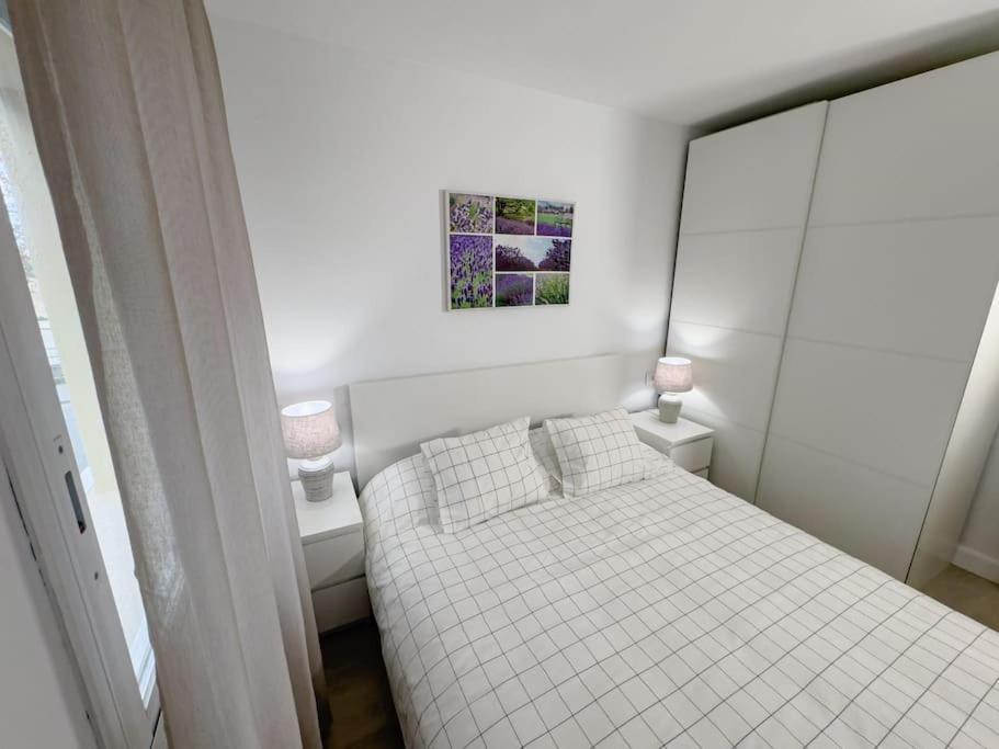 Apartamento Marina Roses Ngoại thất bức ảnh