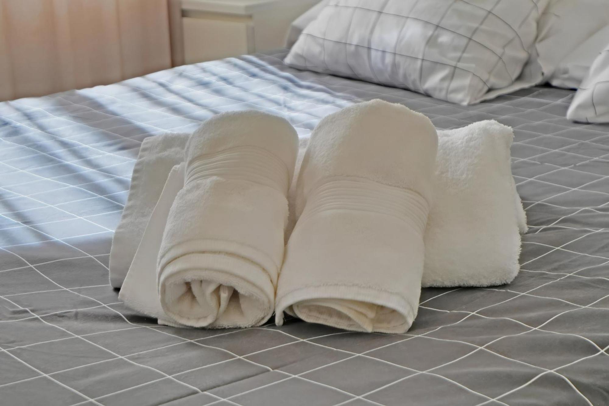 Apartamento Marina Roses Ngoại thất bức ảnh